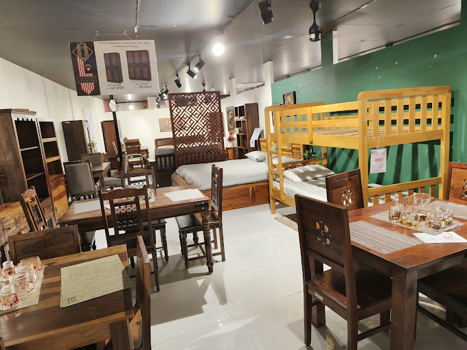 Royaloak Furniture Patna