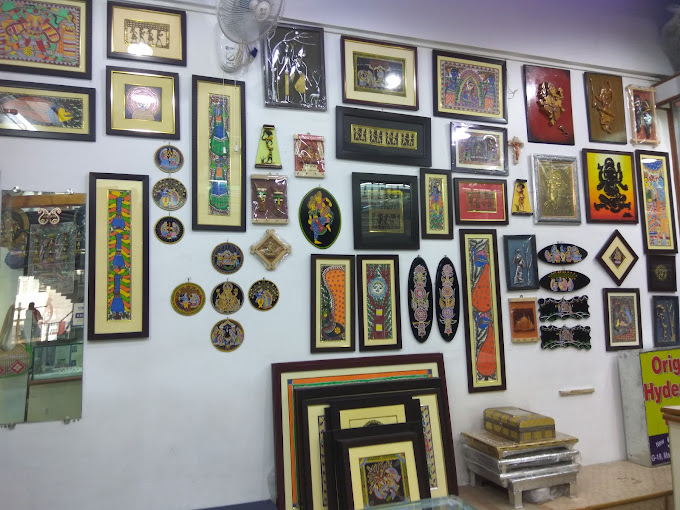 New Sonali Handlooms and Handicraft